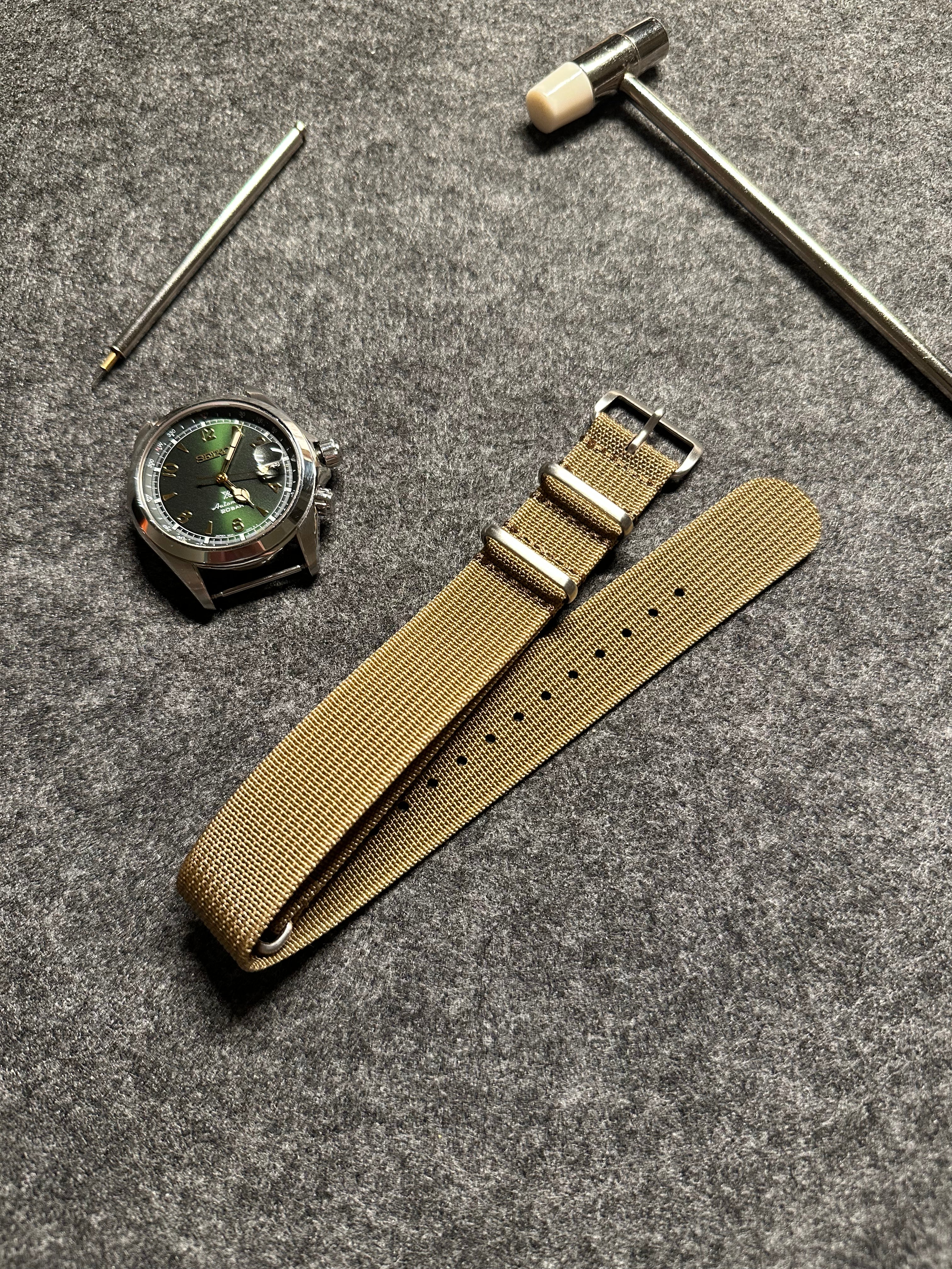 NATO óraszíj - 20 mm olívazöld