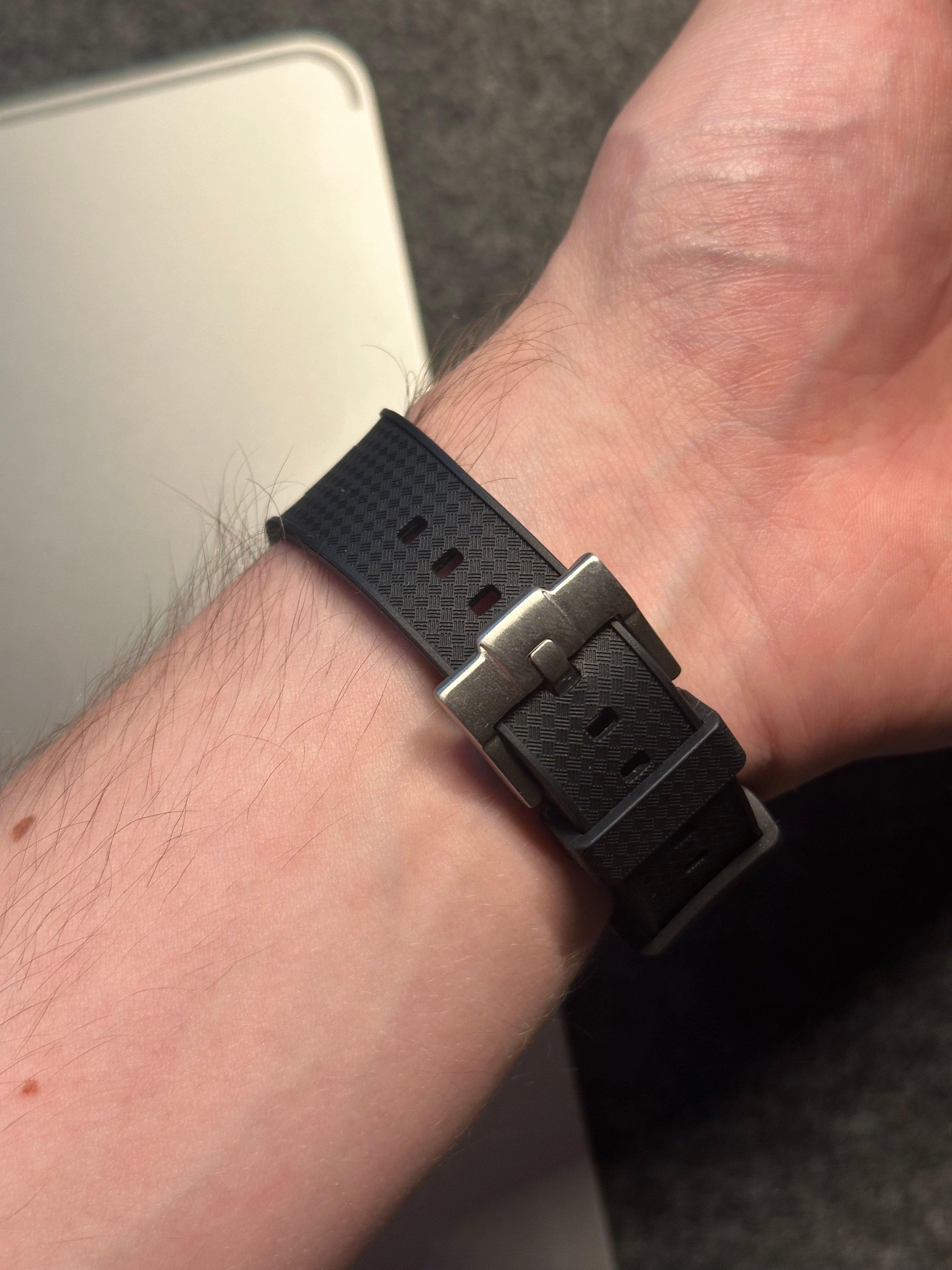 Fekete FKM Szíj Tissot PRX Powermatic 80 40mm órához