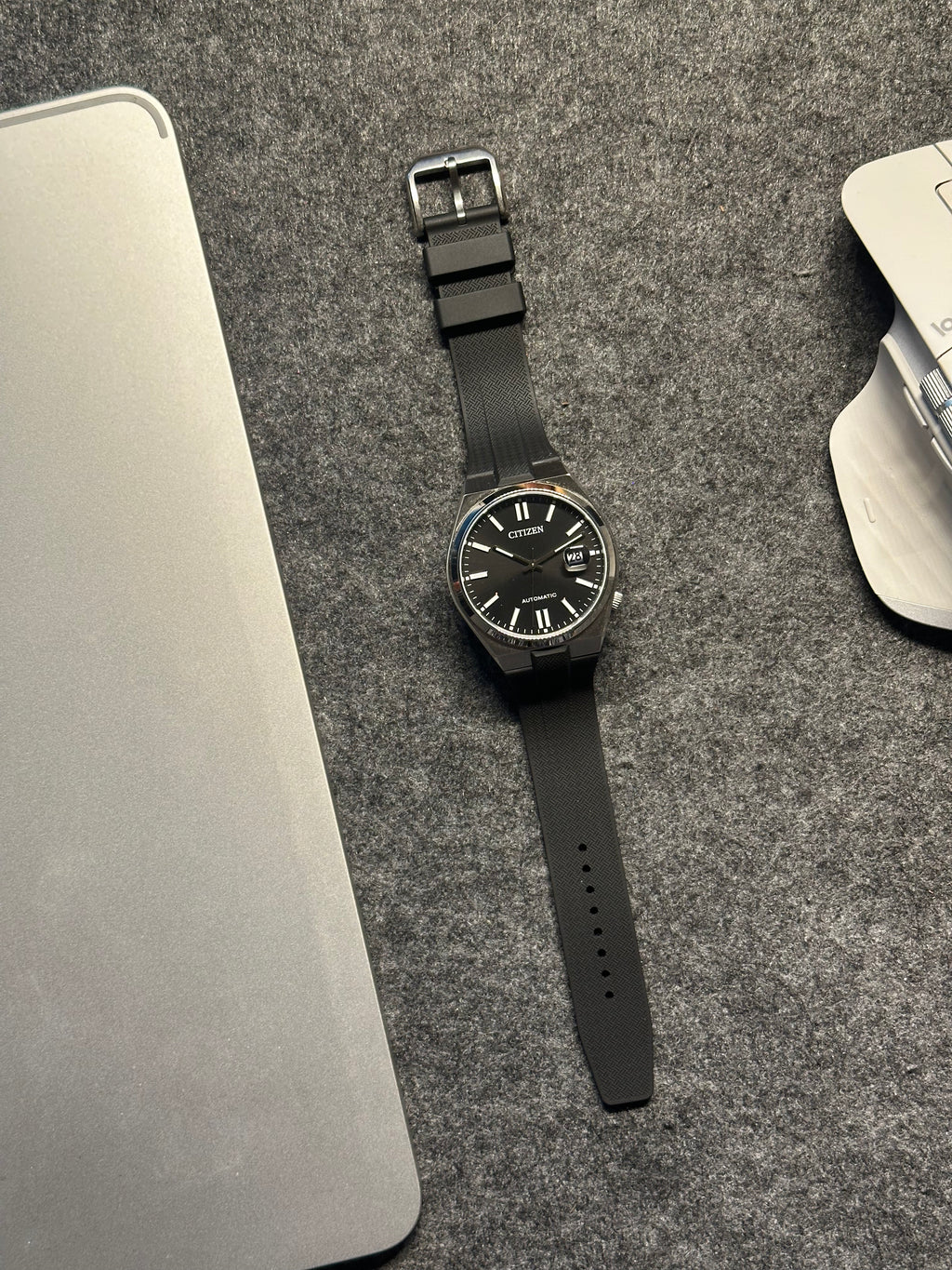 Fekete FKM szíj Citizen Tsuyosa 40mm órához